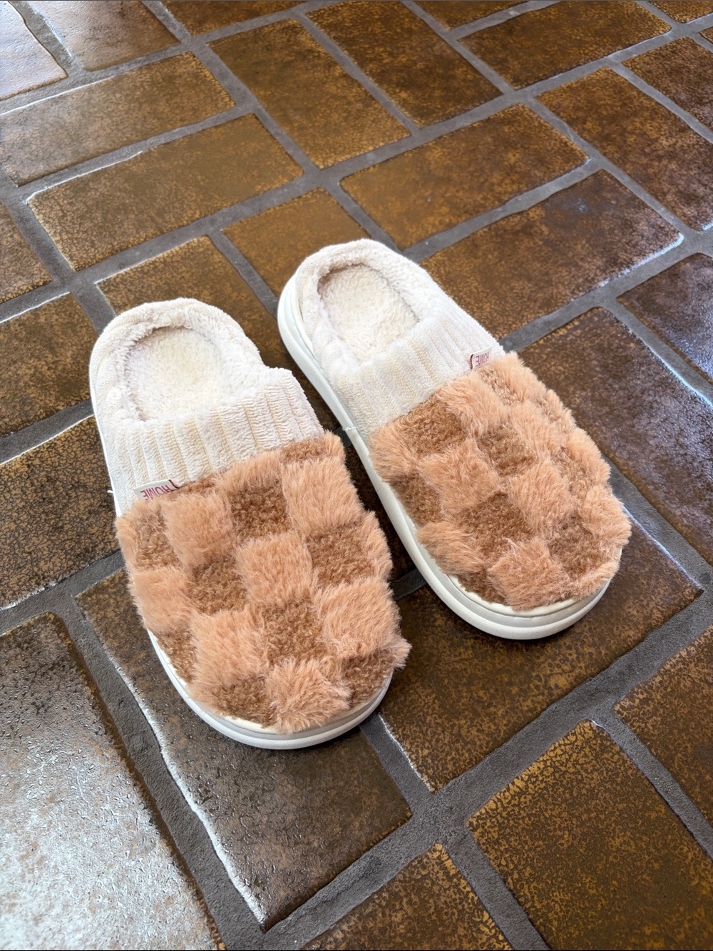 Brown & Cream Checkerboard Slippers
